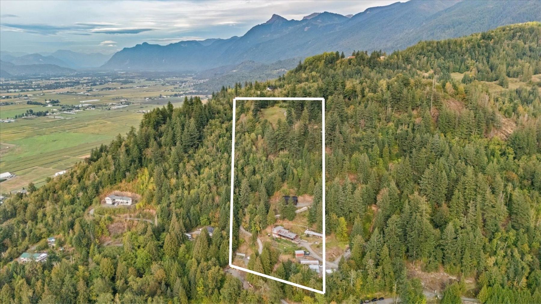 Aerial photo of the property with the approximate boundary marked